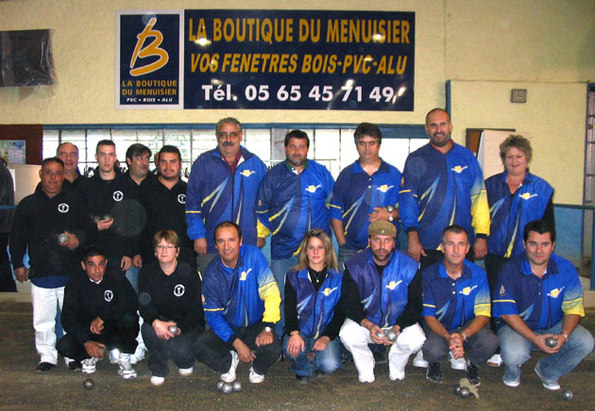 La Pétanque Villefranchoise contre La Pétanque Diamattoise La Pétanque Villefranchoise contre La Pétanque Diamattoise