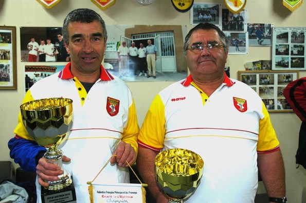 Les champions: Gérard BOUSQUET - Jacky SAINT-MARTIN Les champions: Gérard BOUSQUET - Jacky SAINT-MARTIN