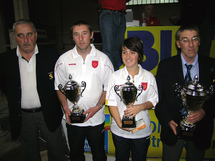 Champions de Ligue 2009: C. LEBLOND - F. CAULET, entourés de notre président J. EDOUARD et de G. ENJALBERT. Champions de Ligue 2009: C. LEBLOND - F. CAULET, entourés de notre président J. EDOUARD et de G. ENJALBERT.