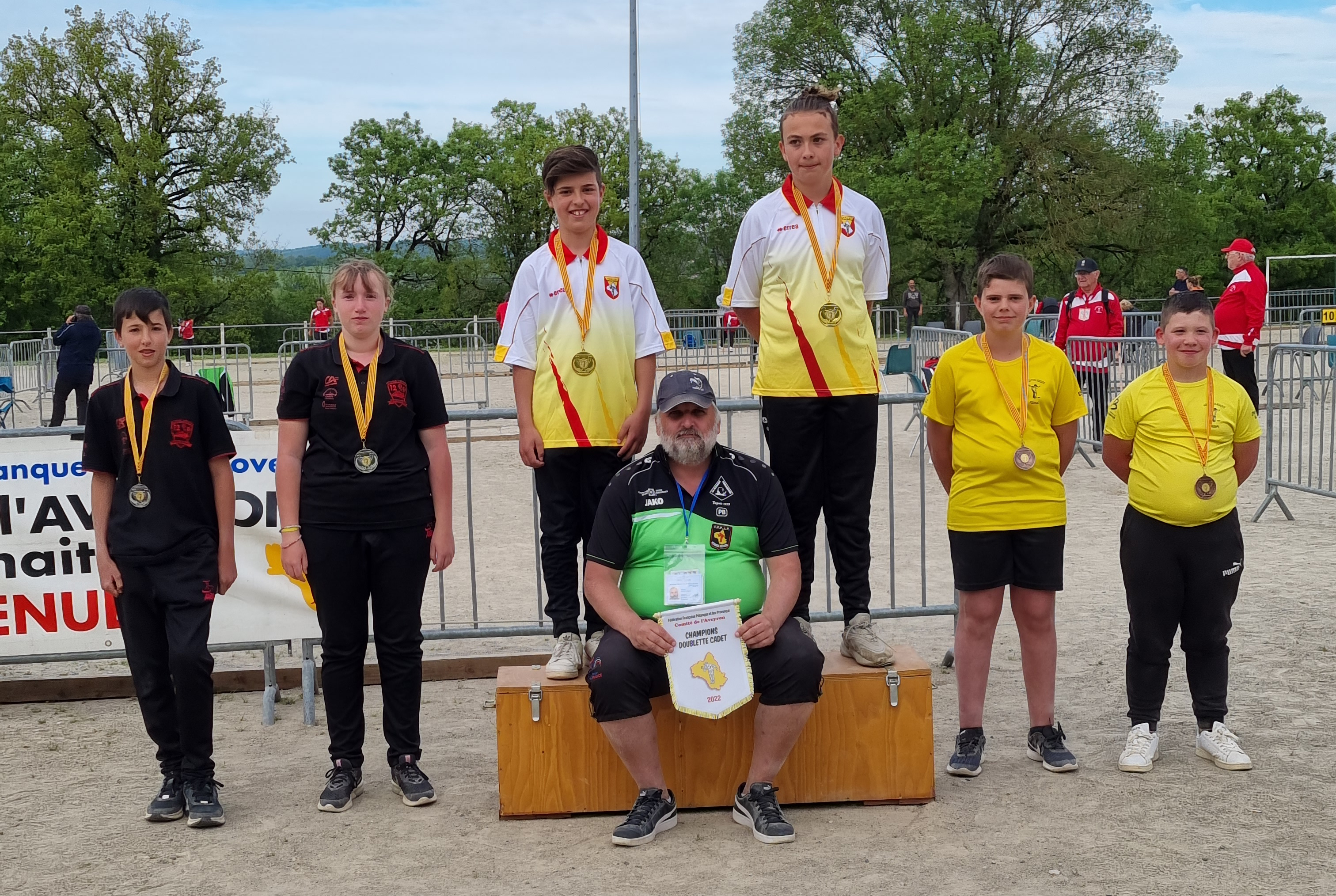 Triplette jeu Provencal et Doublette jeunes Triplette jeu Provencal et Doublette jeunes