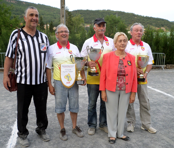 Patrick ESPINASSE - Bernard CERCHI - Jean-Max BASSEGUY (Quatre-Saisons PC) Patrick ESPINASSE - Bernard CERCHI - Jean-Max BASSEGUY (Quatre-Saisons PC)
