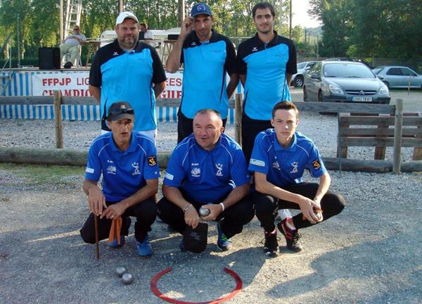 Les capdenacois avec  leurs bourreaux du 09