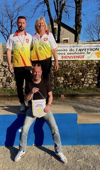 Champions de l'Aveyron 2025 : Laure Legrelle-Vedrines et Aurélien Bessou Champions de l'Aveyron 2025 : Laure Legrelle-Vedrines et Aurélien Bessou